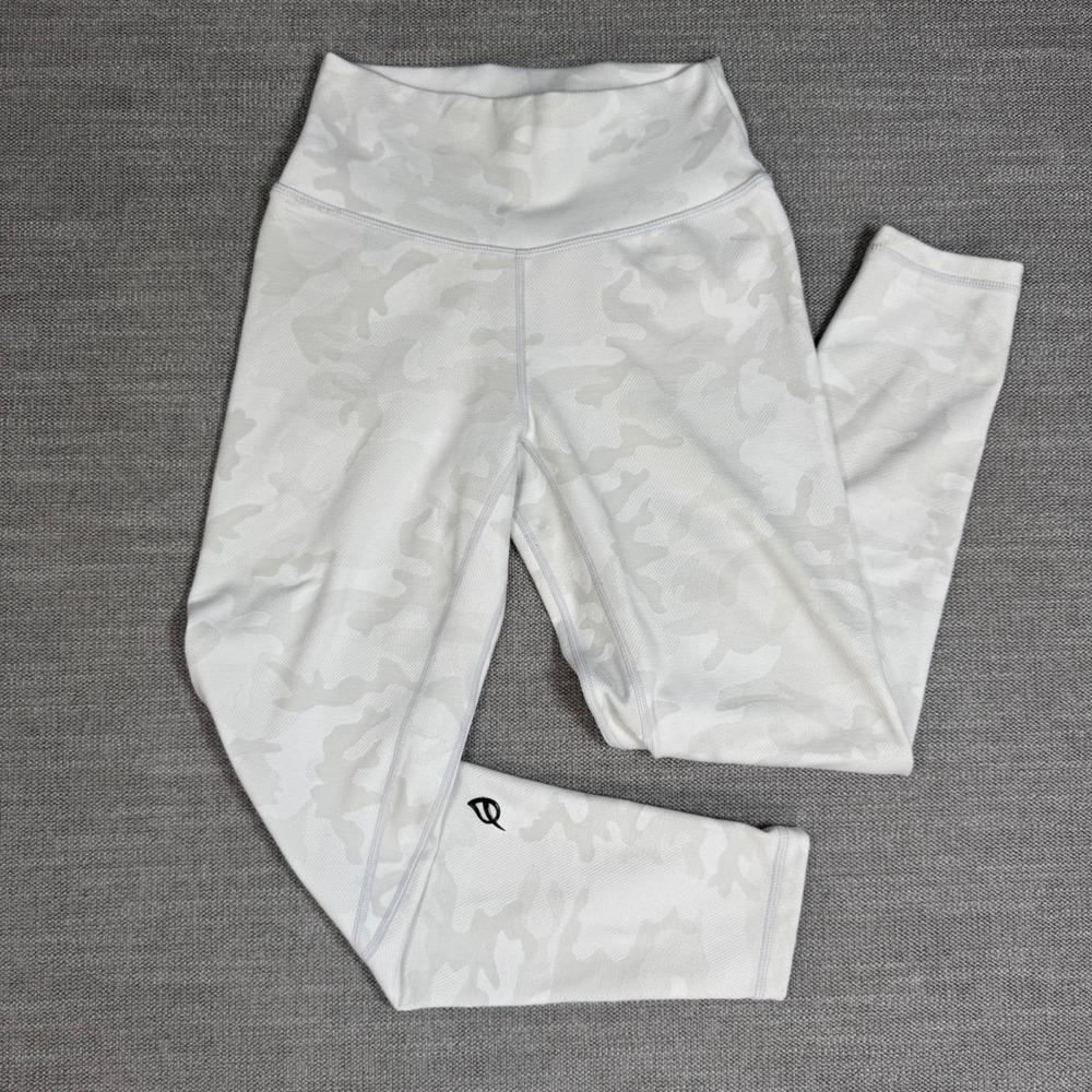 P'tula Stealth Camo Leggings Women's Medium White 23" Inseam Gym Workout Yoga